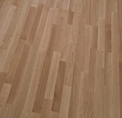 Parketi od prirodnog drveta za elegantan i izdržljiv pod,